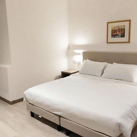 Via Poma Apartments&Rooms Verona Exterior photo