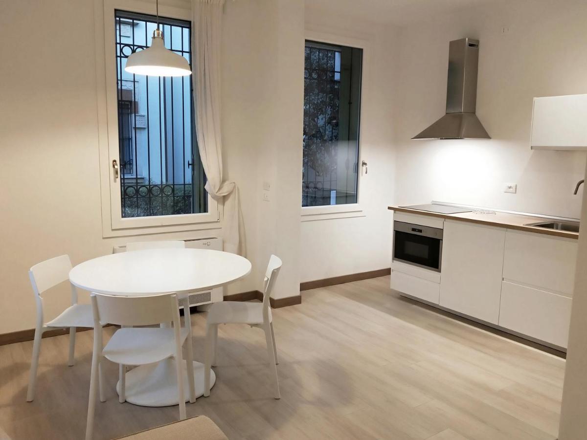 Via Poma Apartments&Rooms Verona Exterior photo