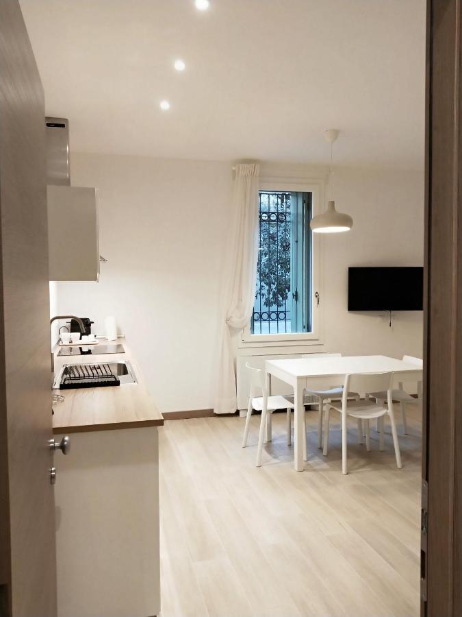 Via Poma Apartments&Rooms Verona Exterior photo