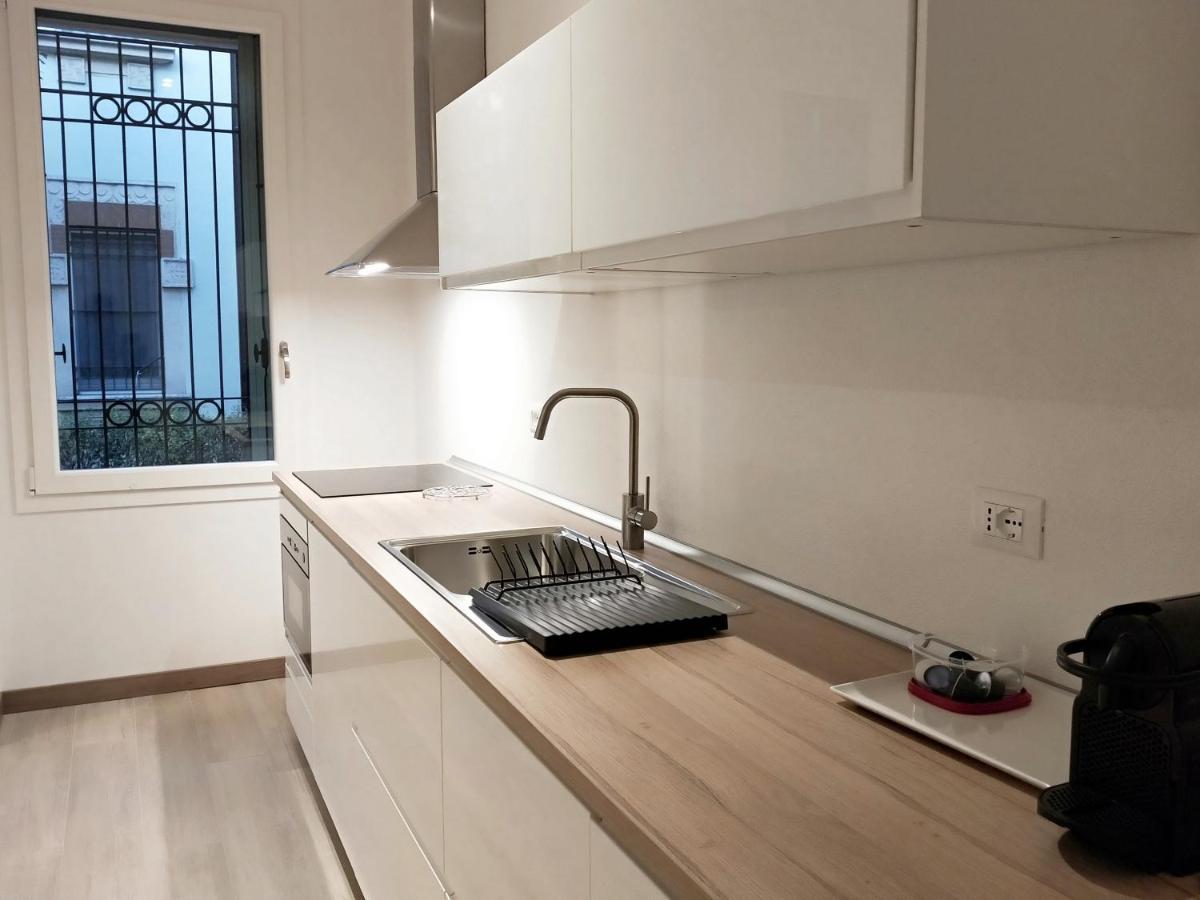 Via Poma Apartments&Rooms Verona Exterior photo
