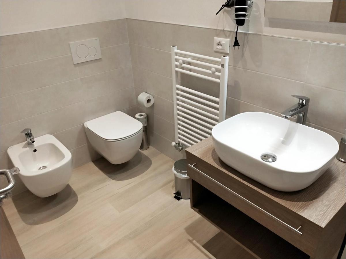 Via Poma Apartments&Rooms Verona Exterior photo