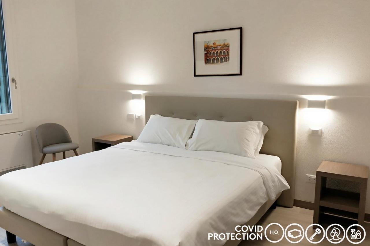 Via Poma Apartments&Rooms Verona Exterior photo